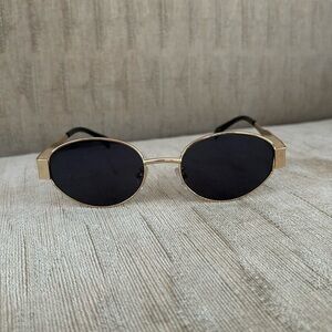 Retro oval sunglasses - gold and black
